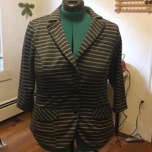 Torrid blazer 3/4 length sleeves